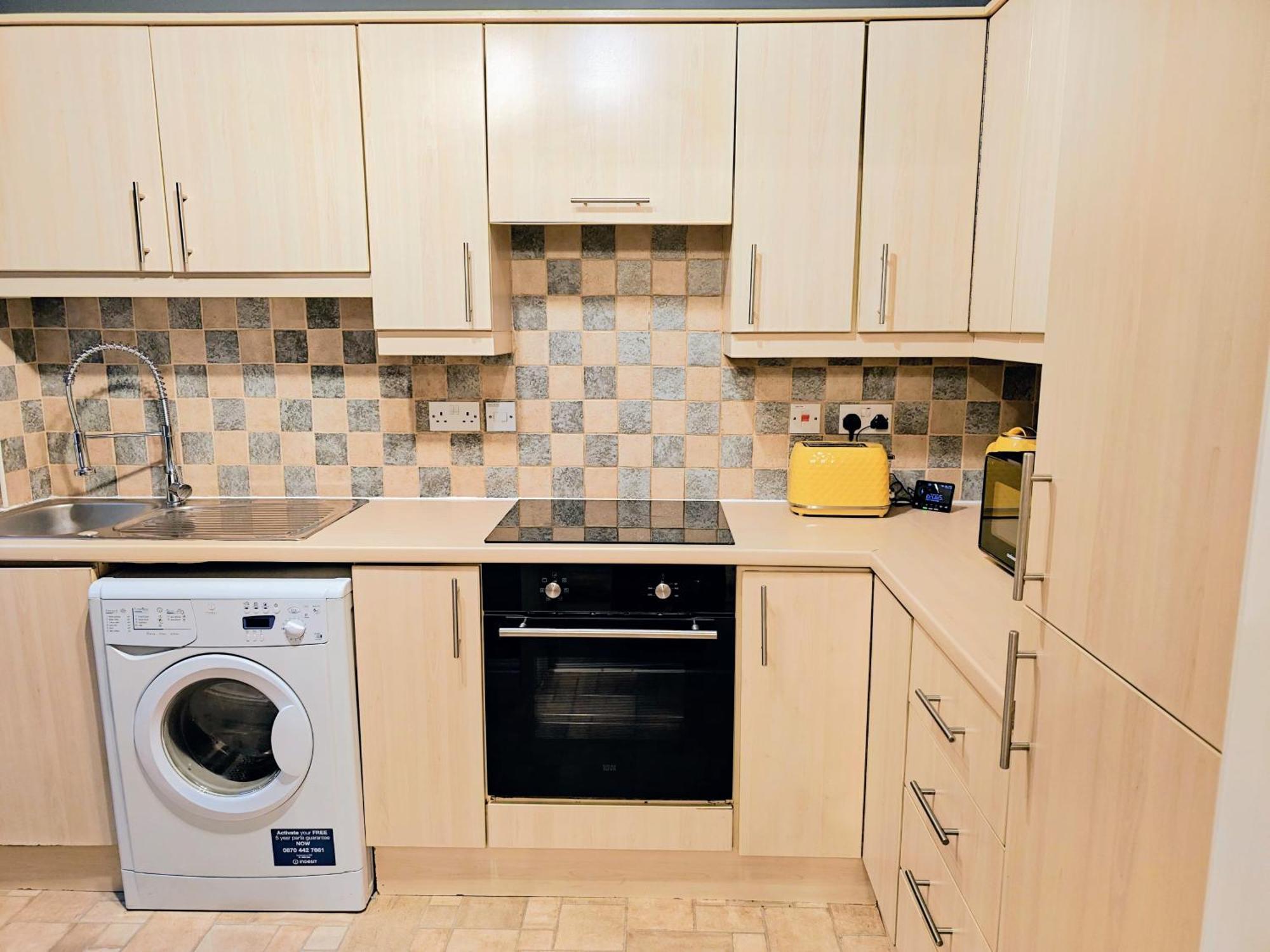La Casita, Quarry - 2 Bedroom Entire Apartment With Free Parking Glasgow Bagian luar foto